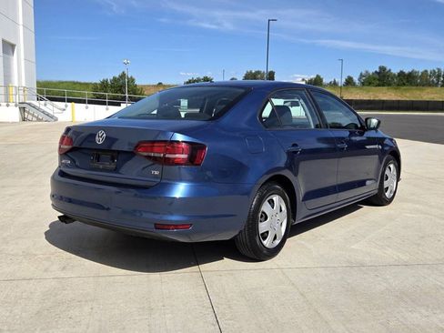 Used 2016 Volkswagen Jetta S FWD image 5