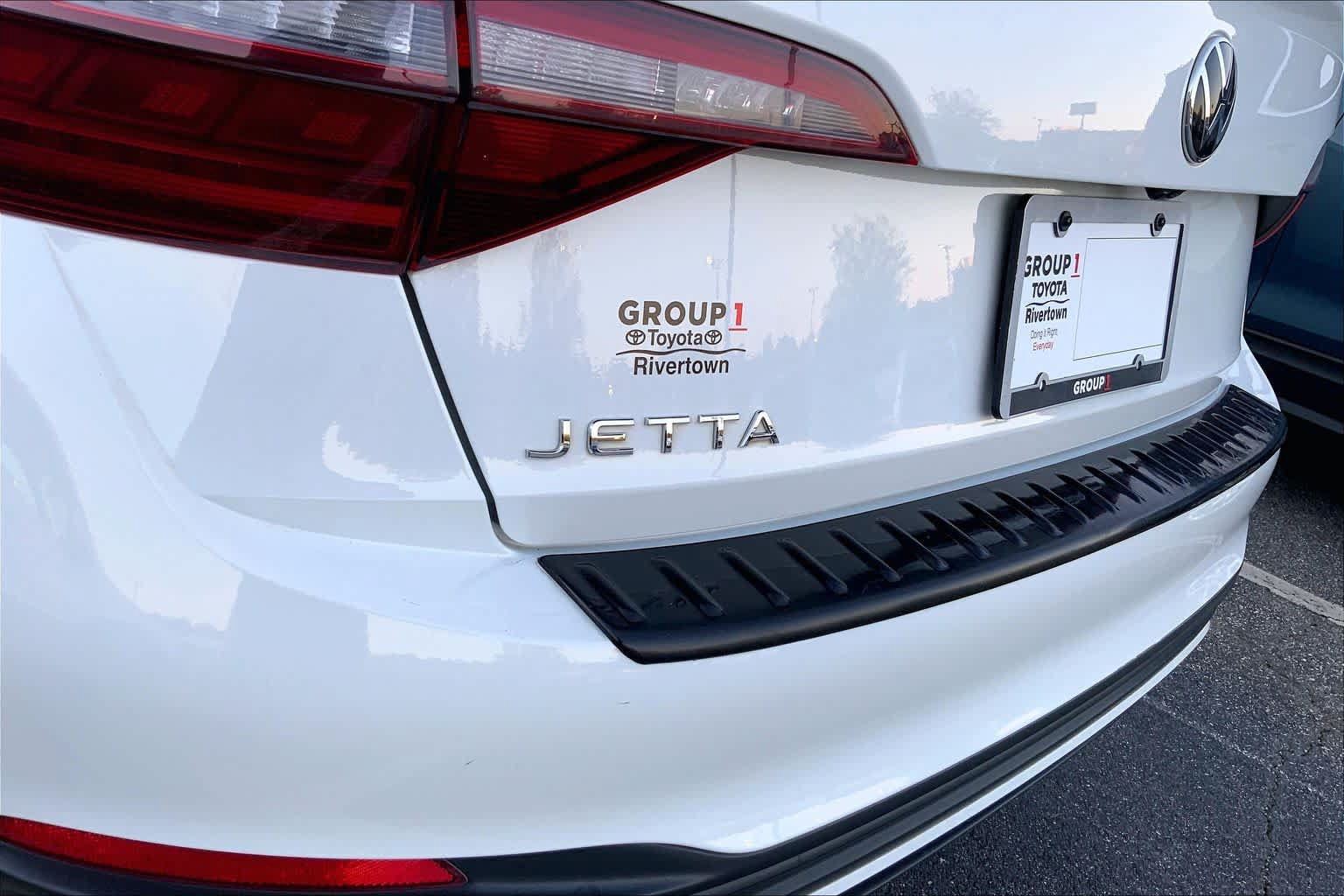 Used 2024 Volkswagen Jetta Sport FWD image 28