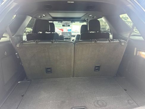 Used 2025 Ford Explorer ST AWD/4WD image 33