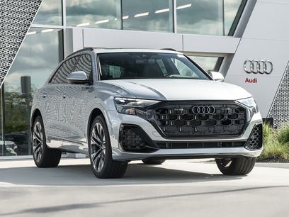 New 2025 Audi Q8 Premium Plus