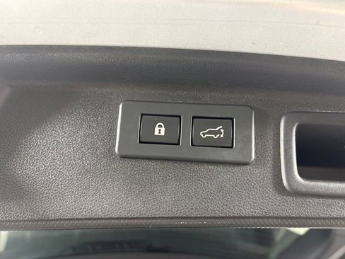 Used 2021 Subaru Forester Premium AWD/4WD image 44