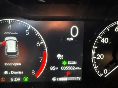Used 2024 Honda Pilot Touring image 12