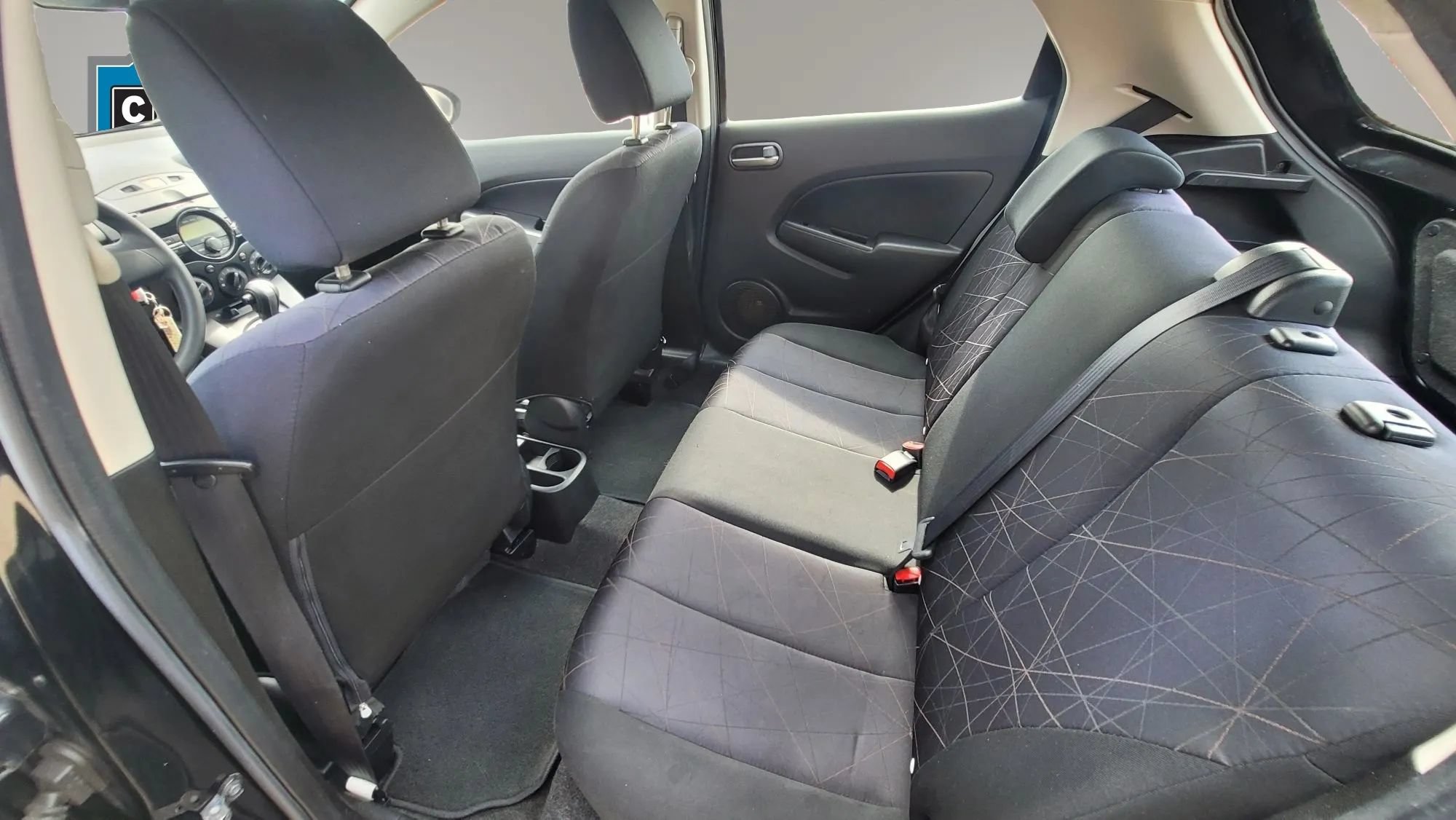 Used 2014 MAZDA MAZDA2 Sport FWD image 14