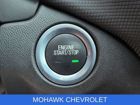 Certified 2024 Chevrolet Equinox RS AWD/4WD image 17