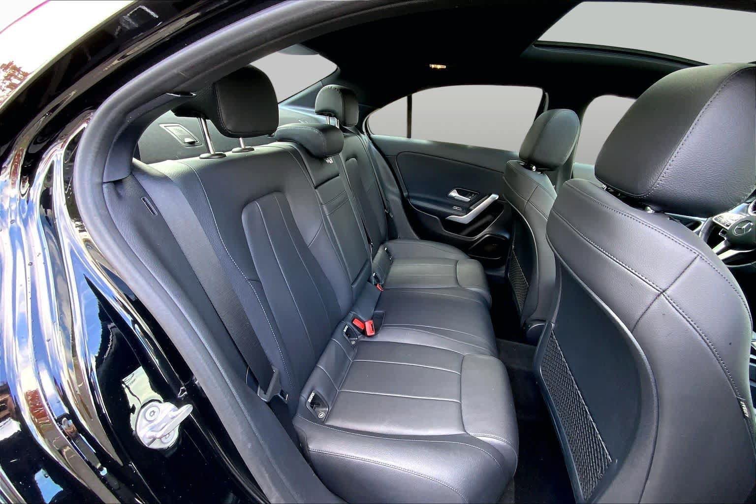 Used 2019 Mercedes-Benz A 220 4MATIC image 19