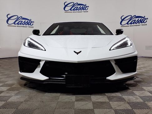 Used 2020 Chevrolet Corvette Stingray Preferred Cpe w/ 2LT Preferred Equipment Group image 3
