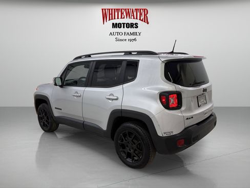 Used 2019 Jeep Renegade Altitude w/ Quick Order Package 2XM AWD/4WD image 2