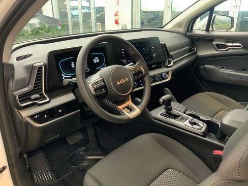 Used 2023 Kia Sportage EX FWD image 12