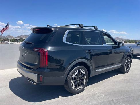 Used 2025 Kia Telluride S AWD/4WD image 2