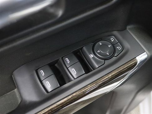 Used 2019 GMC Sierra 1500 SLE w/ SLE Value Package image 36