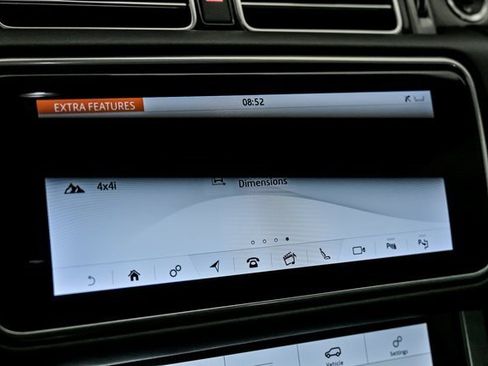 Used 2021 Land Rover Range Rover SV Autobiography Dynamic image 24