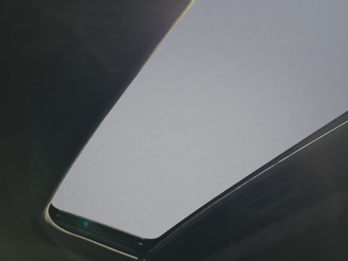 New 2026 Chevrolet Trax RS w/ Sunroof Package FWD image 31