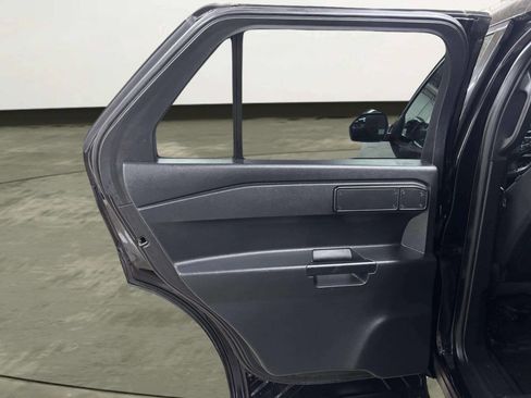 Used 2020 Ford Explorer 4WD Police Interceptor image 15
