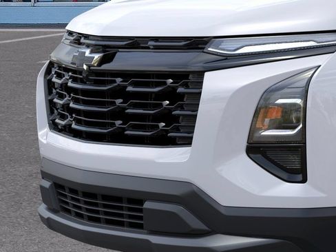 New 2027 Chevrolet Equinox LT w/ Convenience Package II AWD/4WD image 13