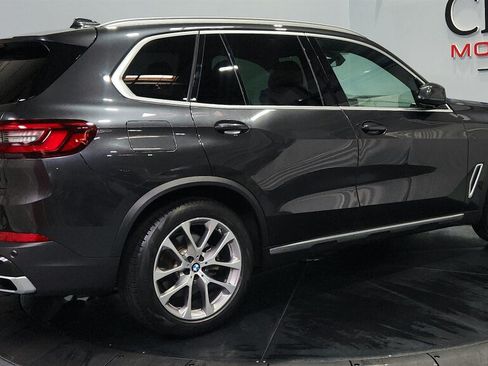 Used 2022 BMW X5 xDrive40i w/ Executive Package AWD/4WD image 12