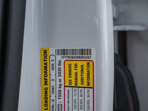 Used 2024 Ford F250 XL w/ Snow Plow Prep Package image 39