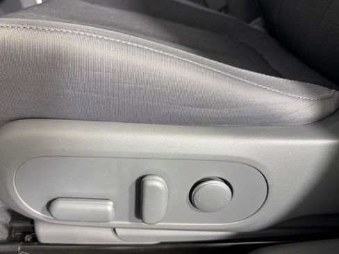 Used 2024 Hyundai Ioniq 5 SEL image 23