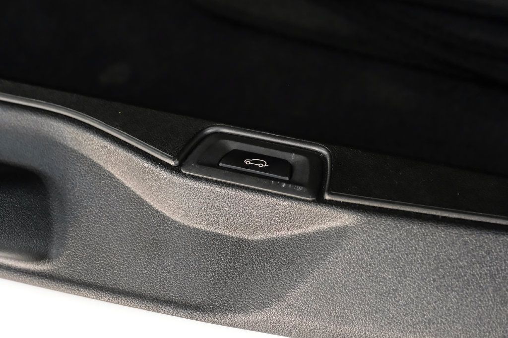Used 2019 BMW X5 xDrive40i w/ Executive Package AWD/4WD image 68