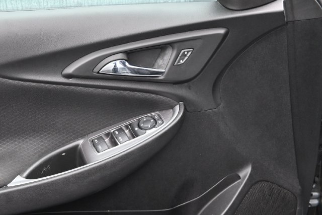 Used 2024 Chevrolet Malibu LT FWD image 17