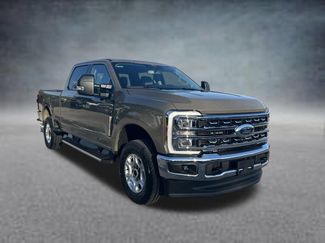 New 2026 Ford F250 XLT w/ XLT Premium Package AWD/4WD video 2