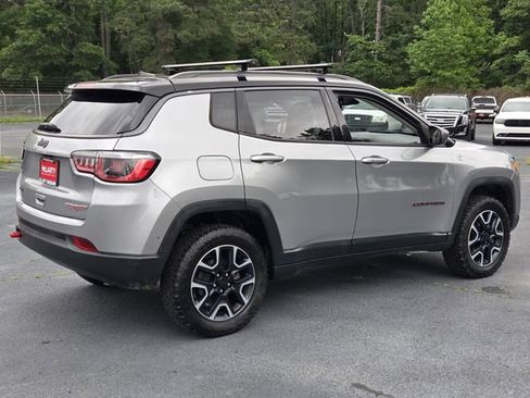 Used 2020 Jeep Compass Trailhawk AWD/4WD image 5