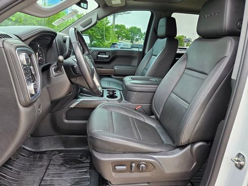 Used 2022 GMC Sierra 1500 Denali w/ Denali Premium Package image 16