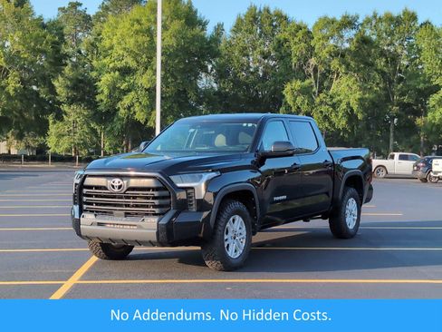 Used 2022 Toyota Tundra SR5 AWD/4WD image 1