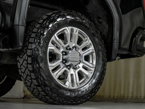 Used 2021 GMC Sierra 2500 Denali w/ Denali Ultimate Package AWD/4WD image 56