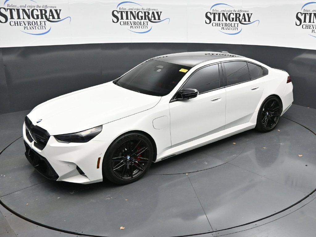 Used 2026 BMW M5 w/ Executive Package AWD/4WD image 20