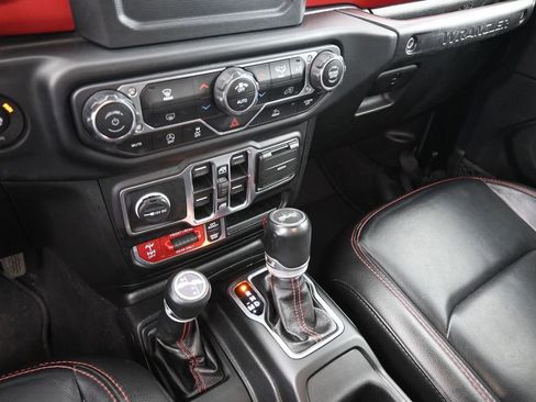 Used 2021 Jeep Wrangler Unlimited Rubicon w/ LED Lighting Group image 31