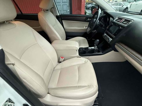 Used 2016 Subaru Outback 2.5i Limited image 22