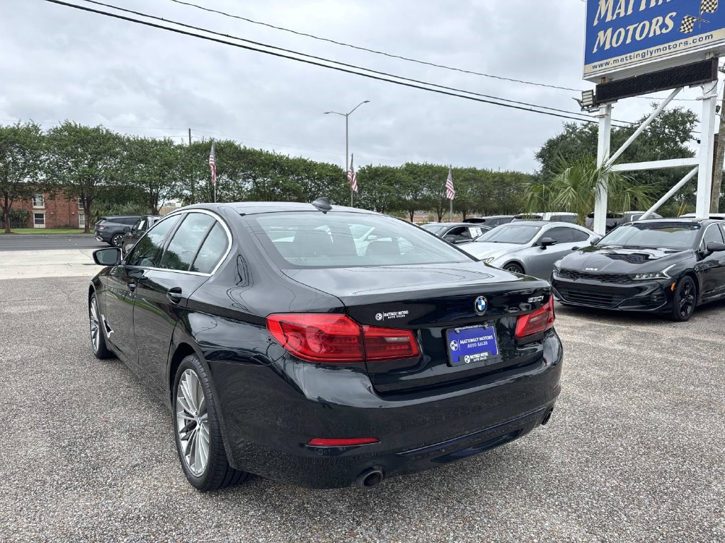 Used 2020 BMW 530i w/ Premium Package RWD image 6