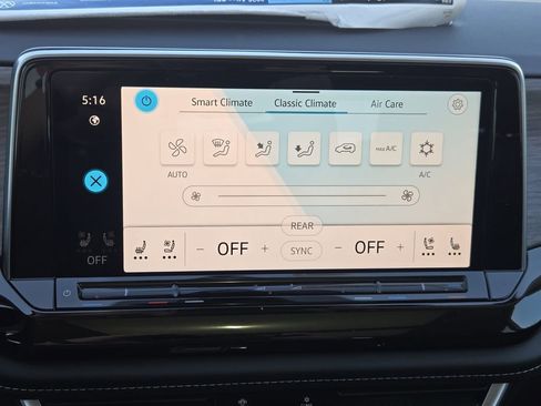 New 2026 Volkswagen Atlas SEL AWD/4WD image 16