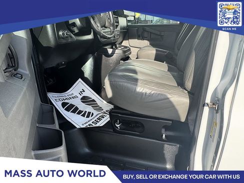 Used 2019 Chevrolet Express 2500 Extended w/ Driver Convenience Package RWD image 13