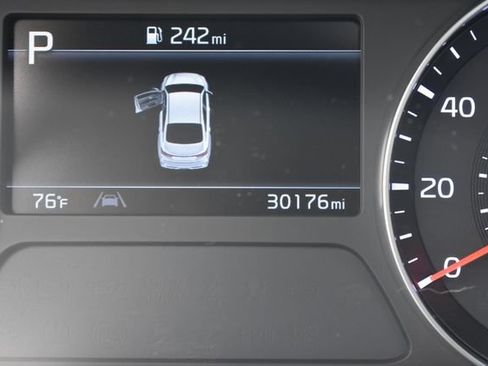 Certified 2023 Kia Forte GT w/ GT2 Package FWD image 28