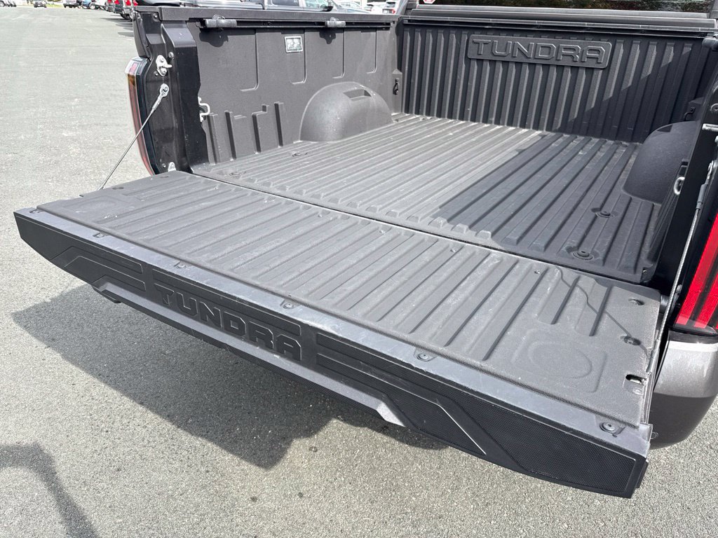 Used 2024 Toyota Tundra Capstone AWD/4WD image 23