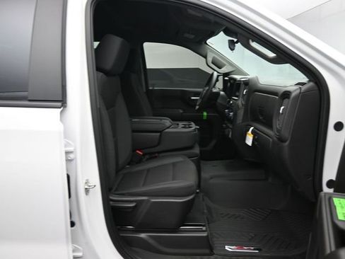 New 2026 Chevrolet Silverado 1500 Custom Trail Boss w/ LPO, Dark Essentials Package AWD/4WD image 38