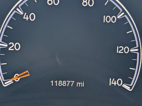 Used 2018 Jeep Grand Cherokee Laredo RWD image 10