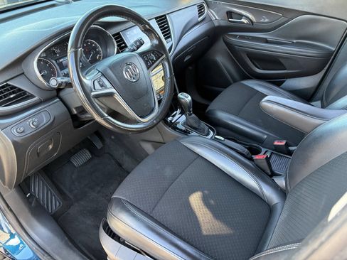 Certified 2019 Buick Encore Preferred FWD image 19