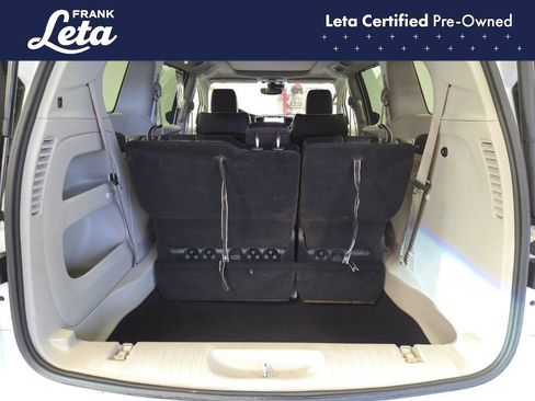 Used 2023 Chrysler Pacifica Limited FWD image 24