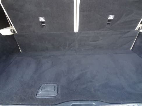 Used 2022 Mercedes-Benz GLS 450 4MATIC image 10