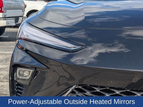 Used 2025 Buick Envista Avenir image 10