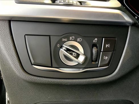 Used 2024 BMW X3 xDrive30i w/ Premium Package AWD/4WD image 34