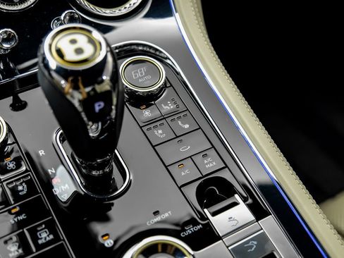 Used 2020 Bentley Continental GT AWD/4WD image 27