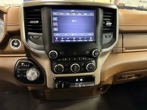 Used 2019 RAM 1500 Laramie image 20