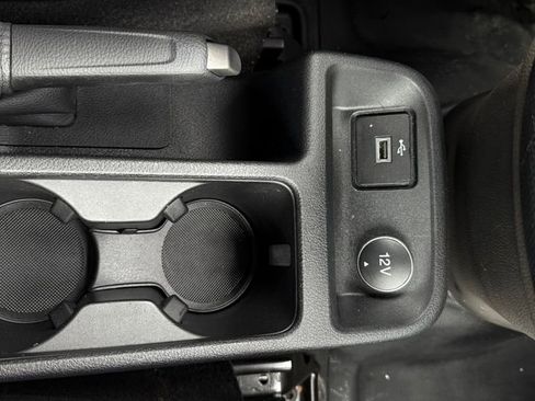 Used 2020 Ford Transit Connect XL image 23