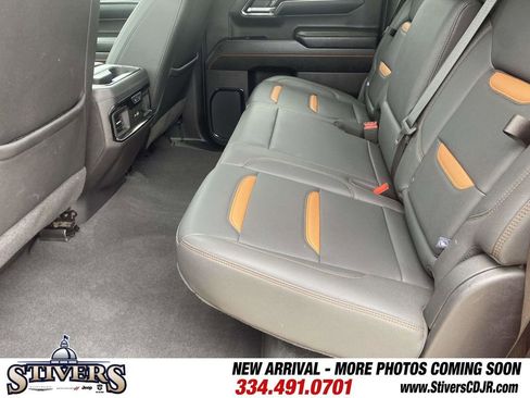 Used 2024 GMC Sierra 1500 AT4 w/ AT4 Preferred Package AWD/4WD image 14