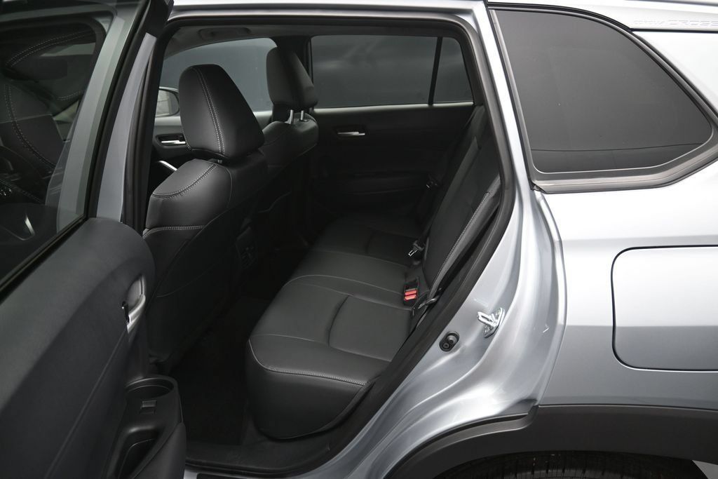 Certified 2026 Toyota Corolla Cross XLE AWD/4WD image 27