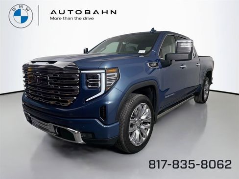 Used 2025 GMC Sierra 1500 Denali w/ Denali Reserve Package AWD/4WD image 1