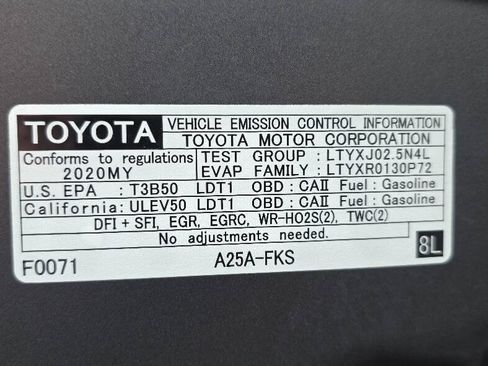Used 2020 Toyota RAV4 LE w/ Carpet Mat Package FWD image 25